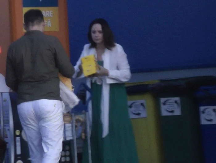 Andreea Marin, alături de iubitul consul, Adrian BrâncoveanuFoto: Click!