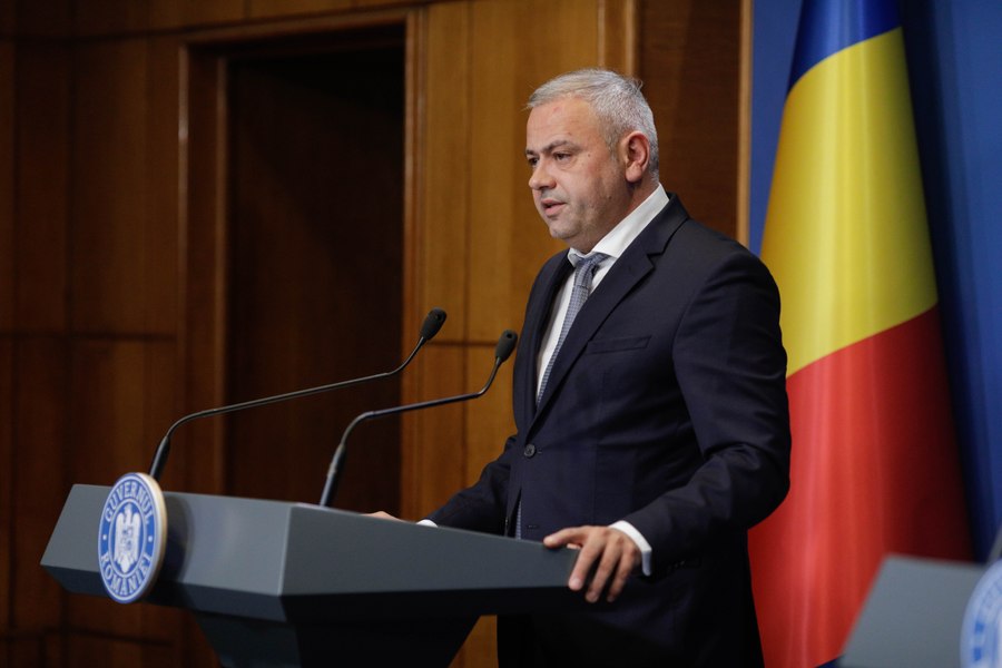 Ministrul Barbu s-a sucit. Cum a nuanțat solicitarea demisiei comisarului european pe agricultură