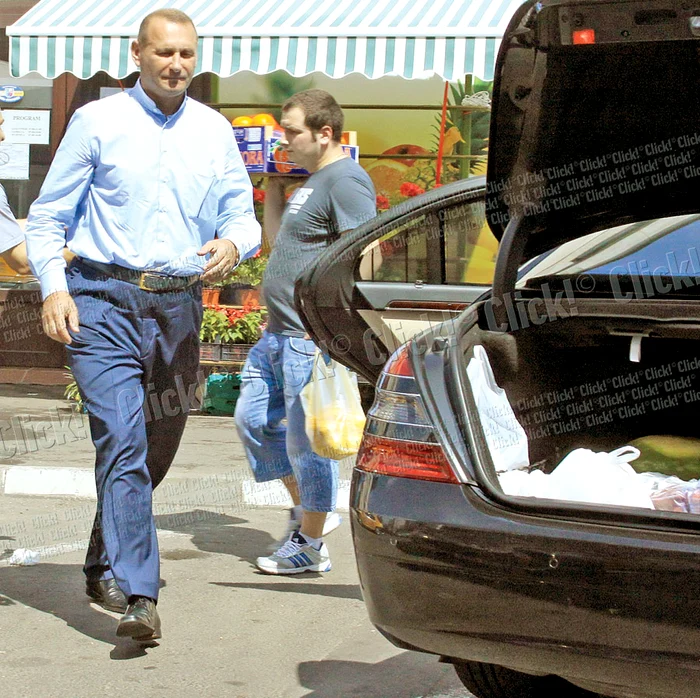 
    Viorel Cataramă şi Adina  Alberts ţin la siluetă consumând  doar produse “bio”  