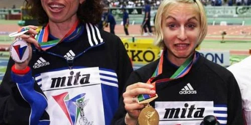 Retrase din activitate de ceva ani, cele două foste mari atlete revin în atenţia presei internaţionale