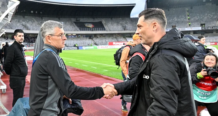 Mirel Rădoi, supărat pe stafful lui Neluțu Sabău. Foto Facebook Universitatea Craiova
