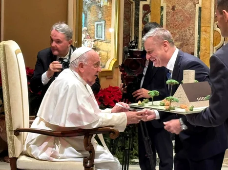 Ioan Varga, întâlnire cu Papa Francisc. Foto Fanatik