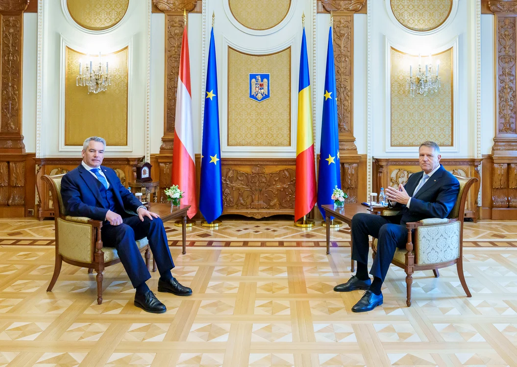 Karl Nehammer susține importanța implementării rapide a procedurilor de azil / foto: presidency.ro