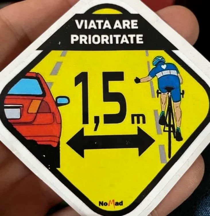 Depăşire biciclişti