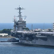 Portavionul USS George Washington FOTO Shutterstock