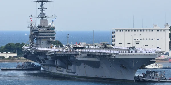 Portavionul USS George Washington FOTO Shutterstock