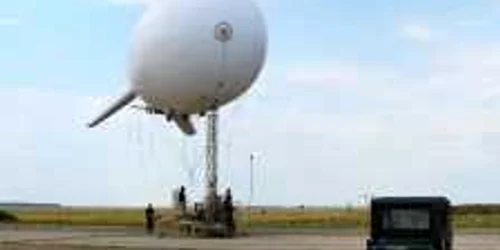 Aerostatul aparține armatei SUA