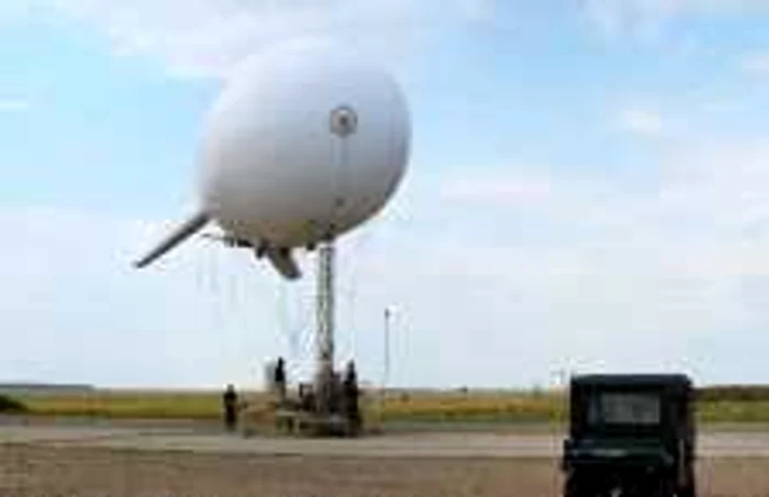 Aerostatul aparține armatei SUA