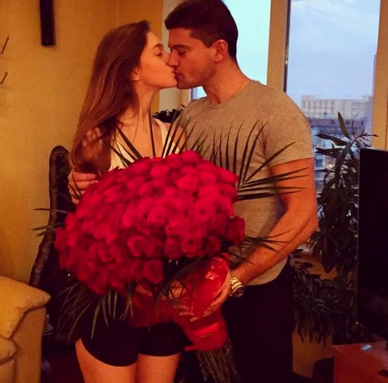 Laura Dincă şi Cristian Boureanu formează un cuplu de mai bine de trei luni