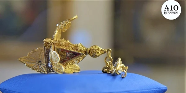 FOTO ARTMARK ceas-realizat-pentru-regina-elisabeta-a-romaniei-in-expozitia-de-la-palatul-cesianu-racovita