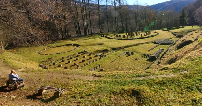 Sarmizegetusa Regia, locul vânat de amatorii de paranormal. FOTO: Daniel Guţă. ADEVĂRUL.