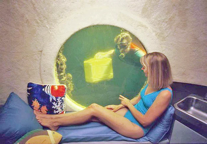 Scafandrul care aduce pizza