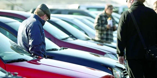 Mai multe persoane care au cumpărat maşini second-hand s-au plâns procurorilor
