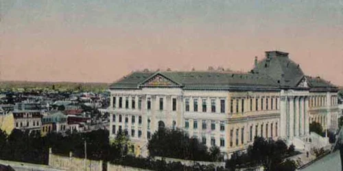 În locul unde este Universitatea din Craiova a existat Palatul Justiţiei