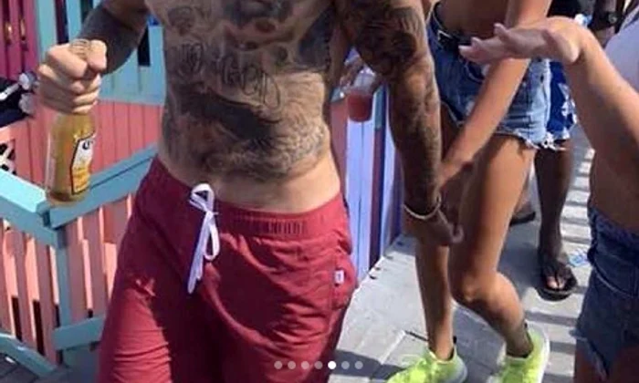 justin bieber hailey baldwin png