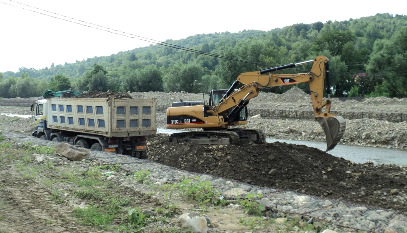 Lucrările din cele două proiecte nu au mai fost terminate FOTO Dan Sofronia