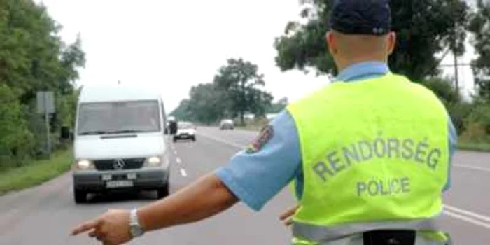 Tânăra rusoaică dispărută, în vârstă de 17 ani, se afla în drum spre România, la bordul unui automobil cu numere de înmatriculare austriece FOTO kurir.hu