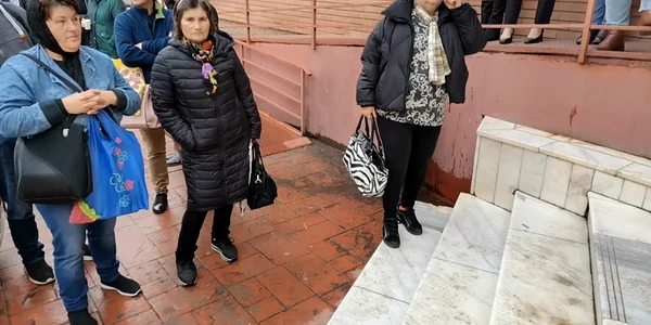 Protest la Casa de Pensii Olt mp4 thumbnail png