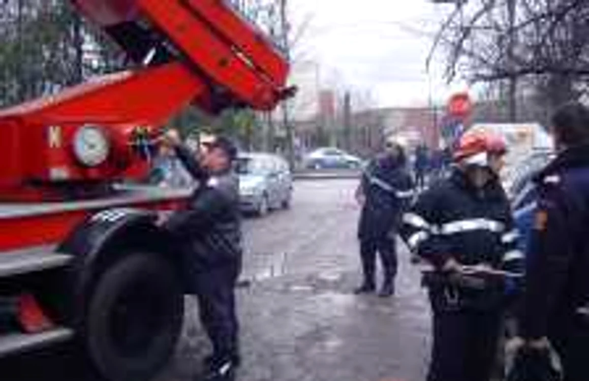 Intervenţia pompierilor a dus la salvarea timişorenilor puşi în situaţia să ajungă sinistraţi