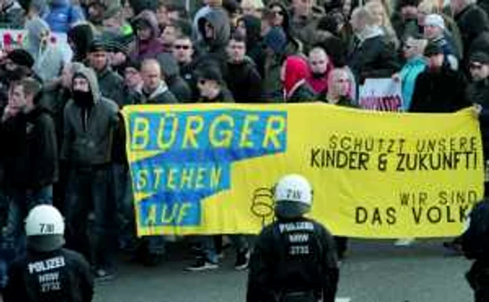 Demonstraţie Pegida la Köln Foto: AP