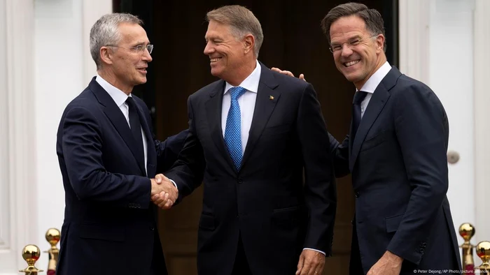 Jens Stoltenberg, Klaus Iohannis și Mark Rutte (de la stânga la dreapta)