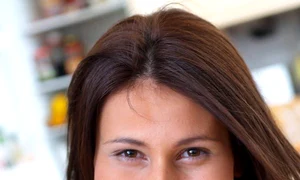 femeie dieta grapefruit grape fruit fructe 1 19 2009 11 01 55 am 2848x4288 jpeg