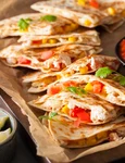Quesadilla cu pui  Sursa foto shutterstock 1194266602 jpg