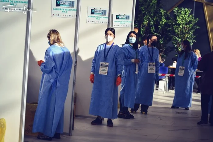 
    La Maratonul Vaccinării de la Timșoara au participat voluntar cadrele medicale   