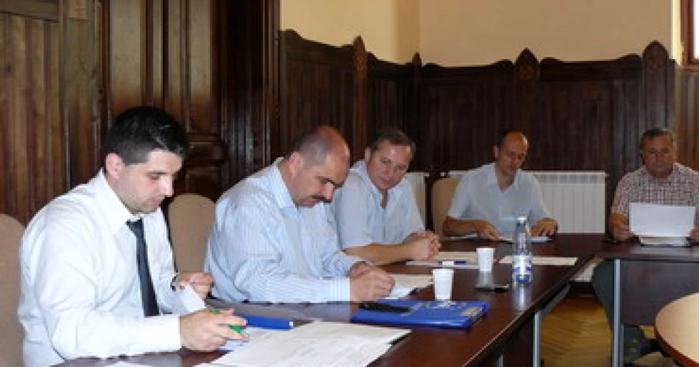 Oradea: Continuă extinderea rețelei de apă și canalizare