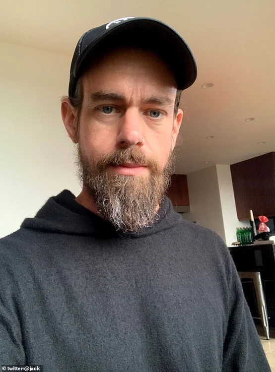 Jack Dorsey, miliardarul Twitter, are o avere de 5,3 miliarde de dolari dar face foamea în fiecare weekendfoto: Twitter