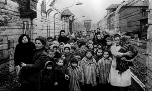 holocaust foto tvr jpg