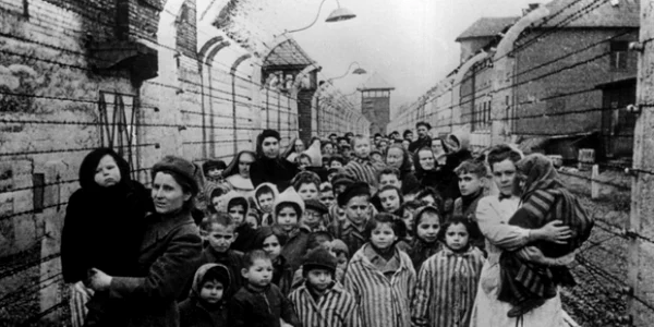 holocaust foto tvr jpg