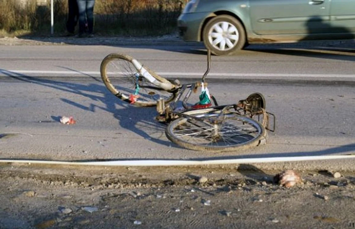Un biciclist a sfârșit după o cădere FOTO Arhiva Adevărul
