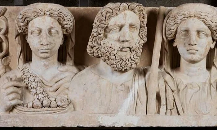 Reliefuri funerare în cadrul artei plebeiene jpeg
