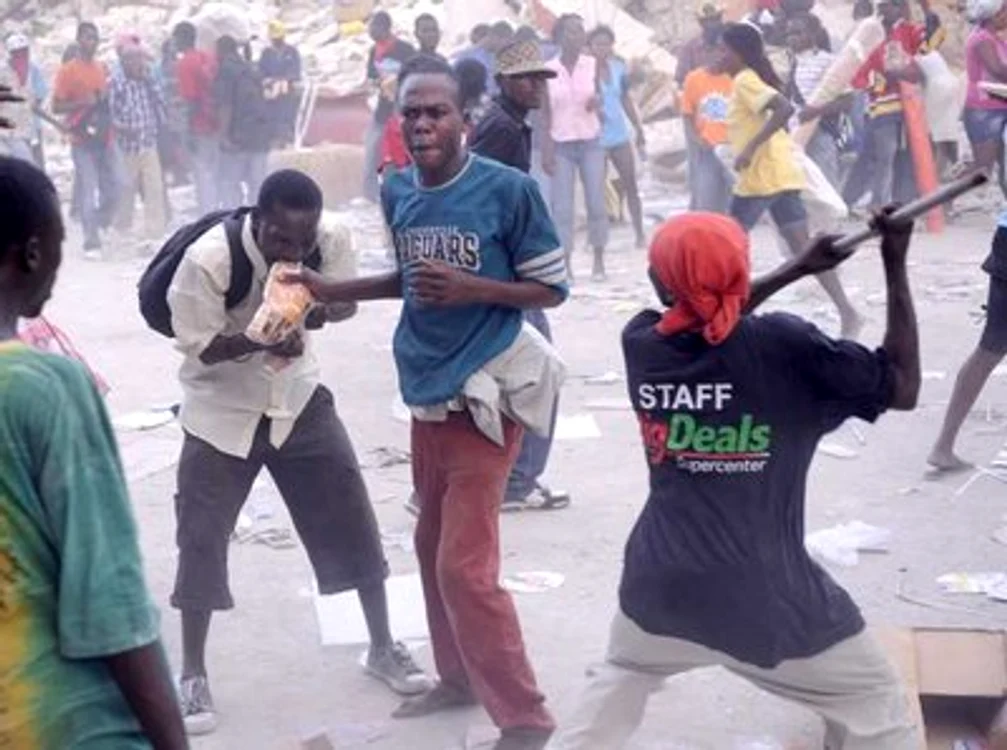 
    Haos în Haiti  