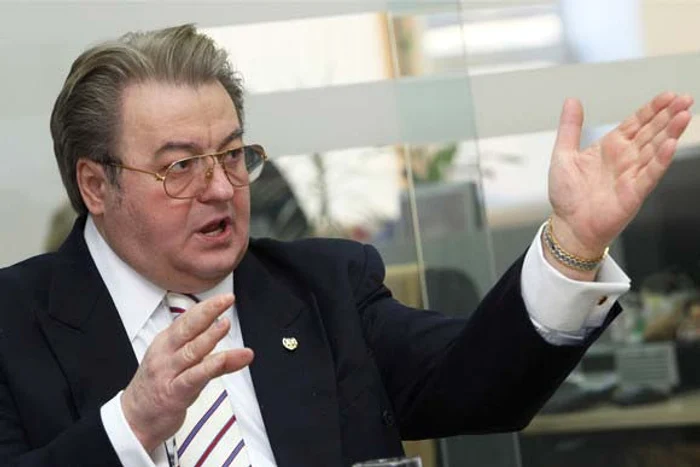 
    Corneliu Vadim Tudor a murit pe 14 septembrie, în urma unui infarctFoto: Adevărul  