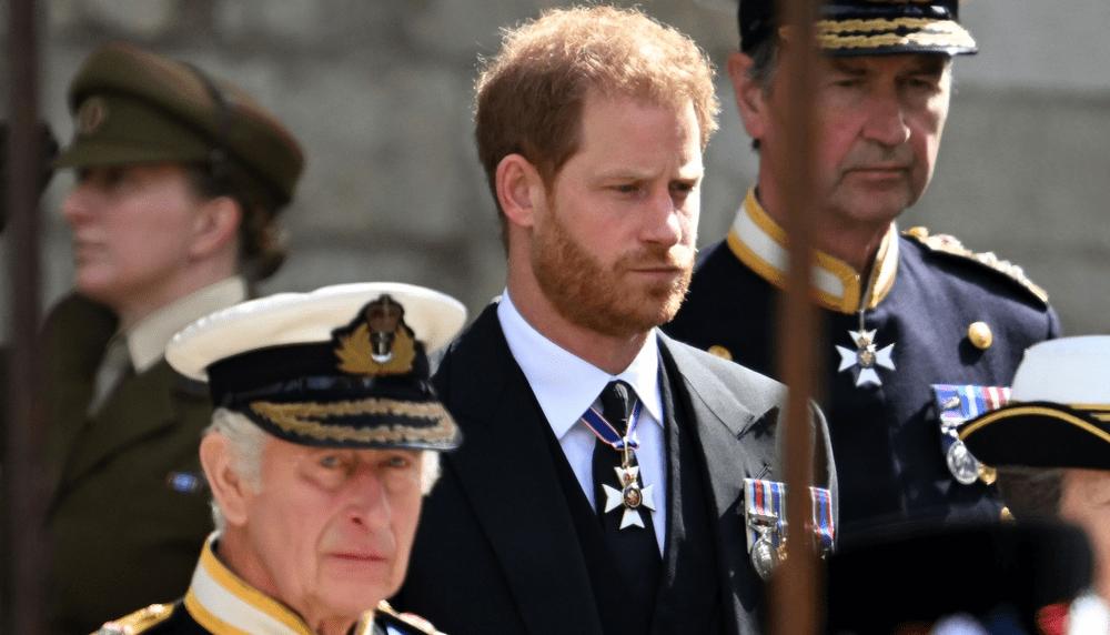Harry a refuzat să ia cina cu tatăl său, în ziua când a murit regina. Prințul a fost furios după ce soția sa a fost interzisă la Balmoral