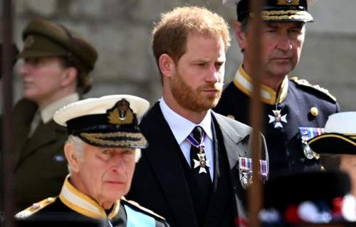 Harry și tatăl său, Charles, au avut un conflict chiar în ziua morții reginei FOTO PROFIMEDIA