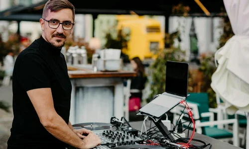 DJ Sebuh jpg