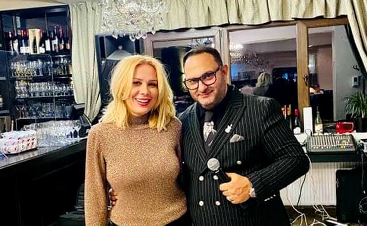Dana Săvuică a petrecut pe muzică lăutărească