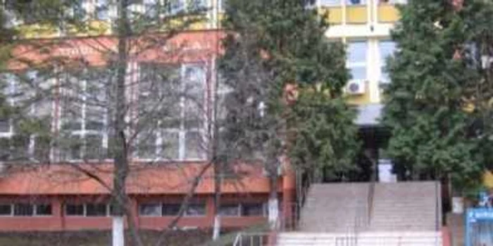 Primarul a fost suspedandat la decizia procurorilor
