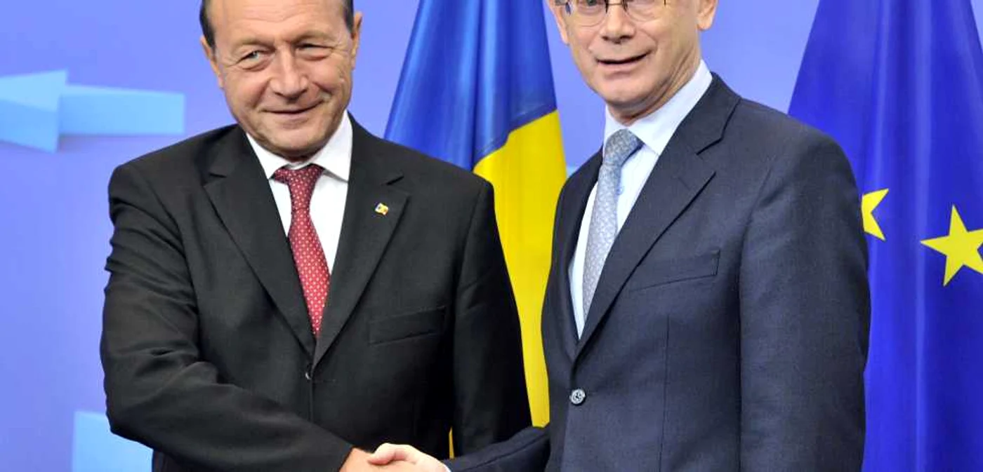 Preşedintele Traian Băsescu şi liderul Consiliului European, Herman Van Rompuy FOTO Mediafax/AFP