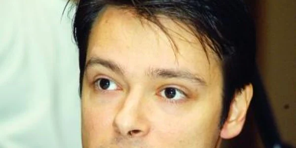 ANI: Victor Alistar ar fi obţinut suspendarea dintr-o funcţie publică prin declaraţii false
