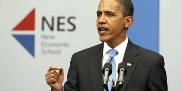 Obama îndeamnă Rusia să nu se amestece în treburile statelor vecine