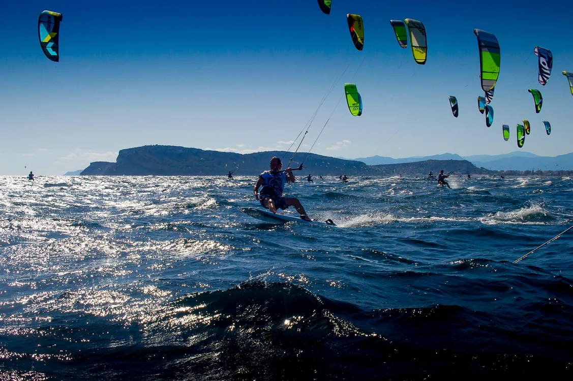 sporturi acvatice în Sardinia