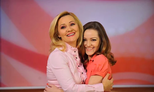 Elena Lasconi şi fiica ei, Oana jpeg