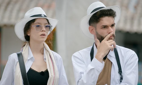 Cleopatra Stratan si Edward Sanda la America Express   Antena 1 (1) jpg