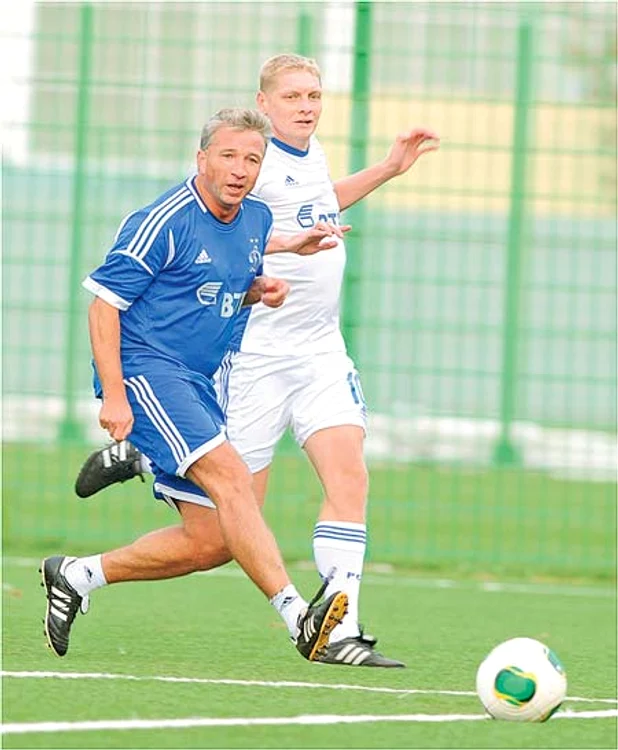 Dan Petrescu  s-a mişcat pe teren  ca în vremurile  de glorie