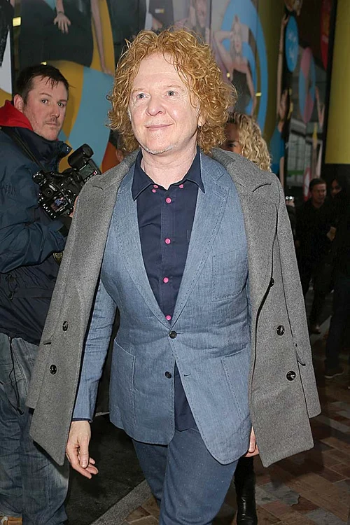 Mick Hucknall (54 de ani) zice că femeile săreau pe el, nu invers foto: Guliver/splashnews