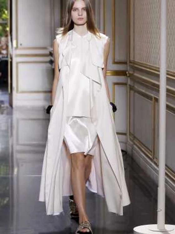rochie.reuters